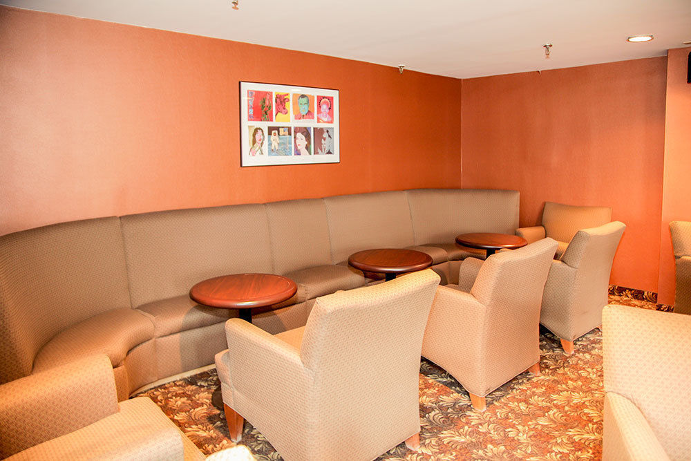 Albatross Hotel Gander Bagian luar foto
